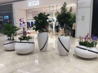 艺术组（zǔ）合盆（pén）景